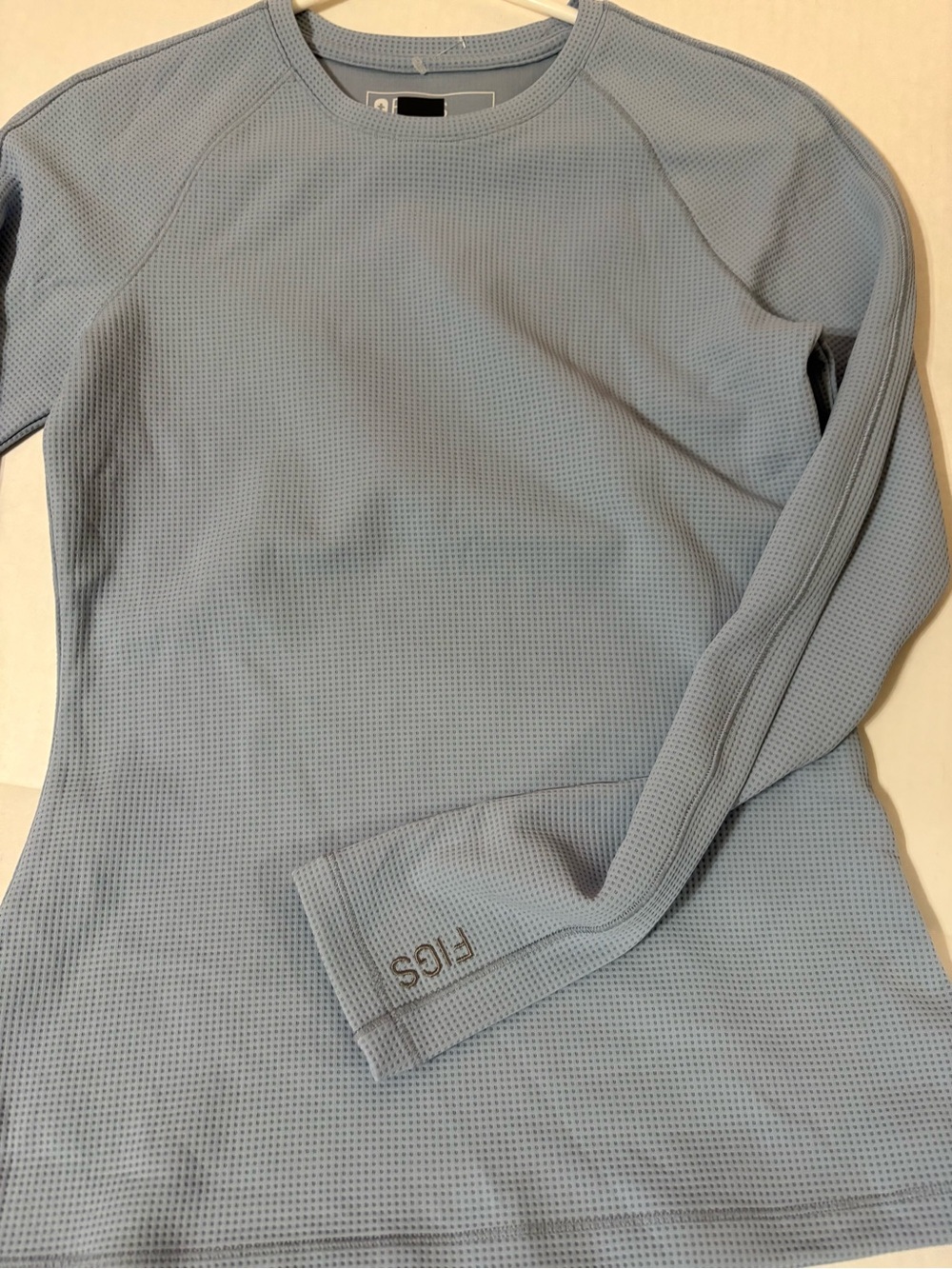 Baby blue nwot xs FIGS waffle knit long sleeve underscrub top logo new